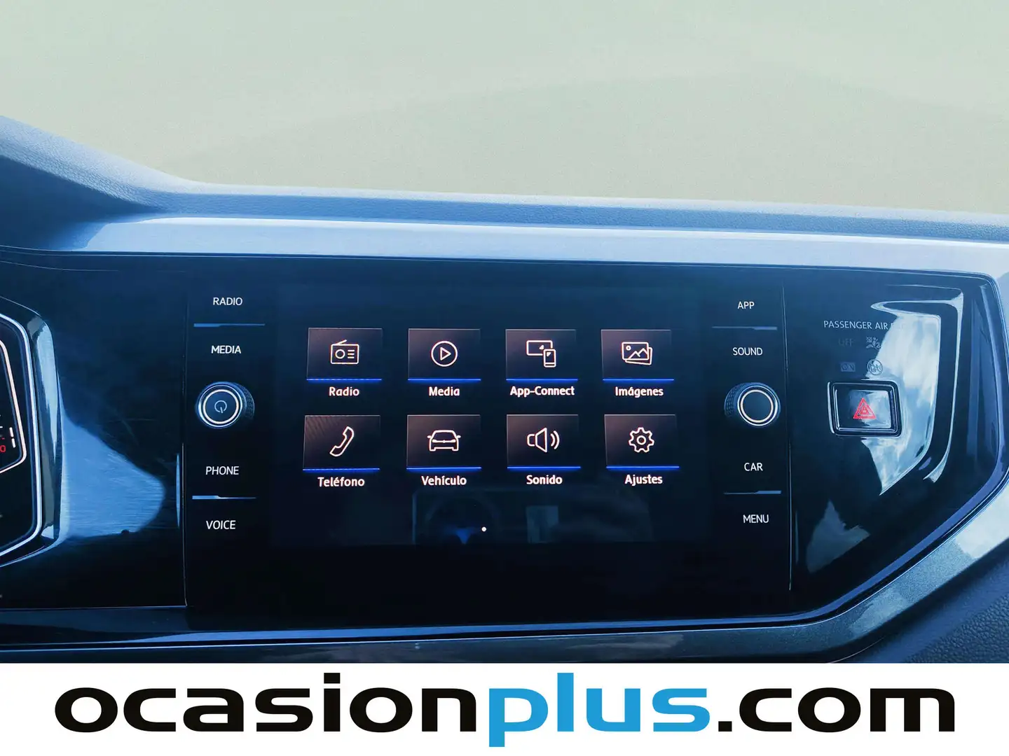 Foto Volkswagen Polo Volkswagen Polo Sport 1.0 TSI R-LINE (115 CV)