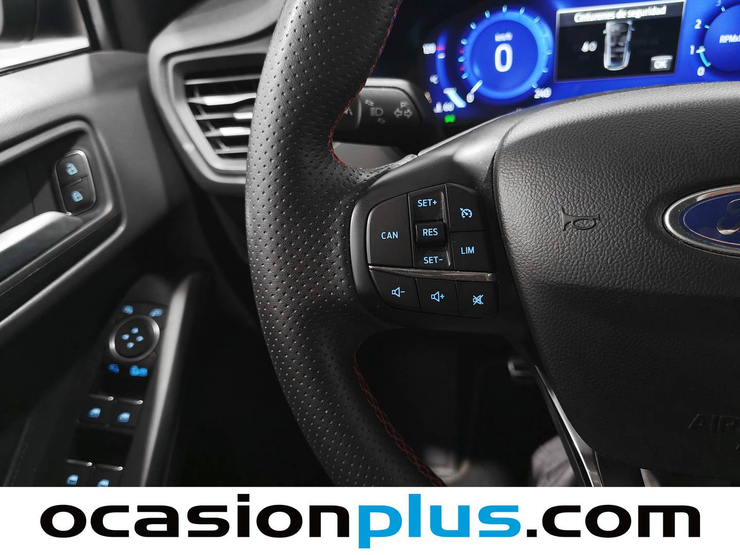 Accesorios del Ford Focus Ford Focus 1.0 Ecoboost MHEV ST-Line (125 CV)