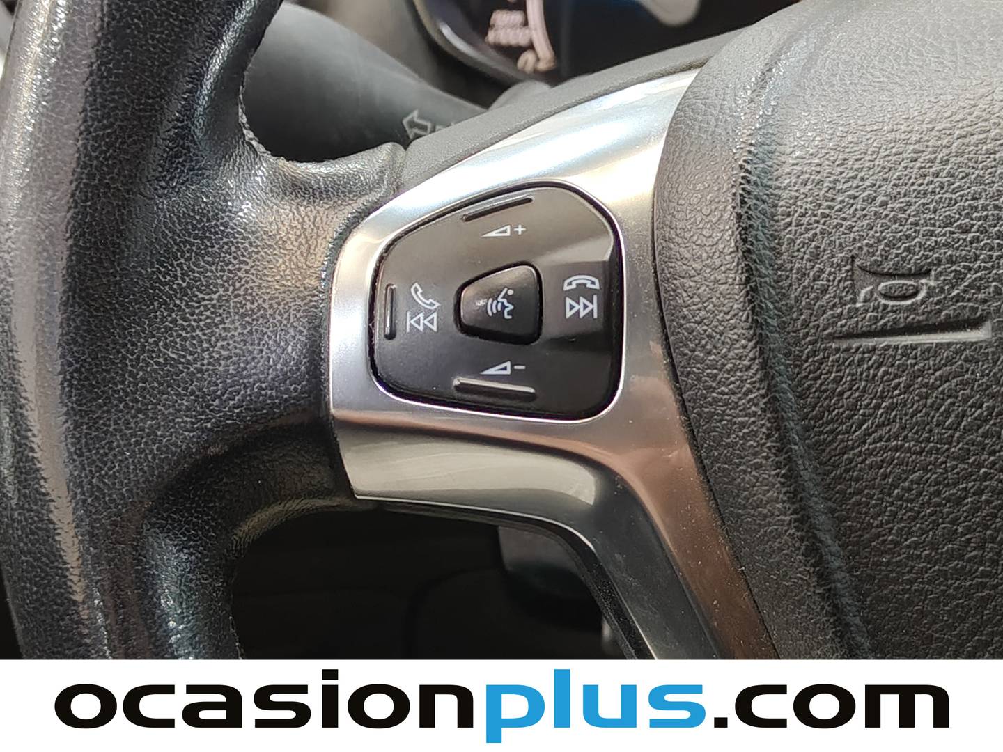 Extras y acabados del Ford Fiesta Ford Fiesta 1.25 Duratec Trend (82 CV)