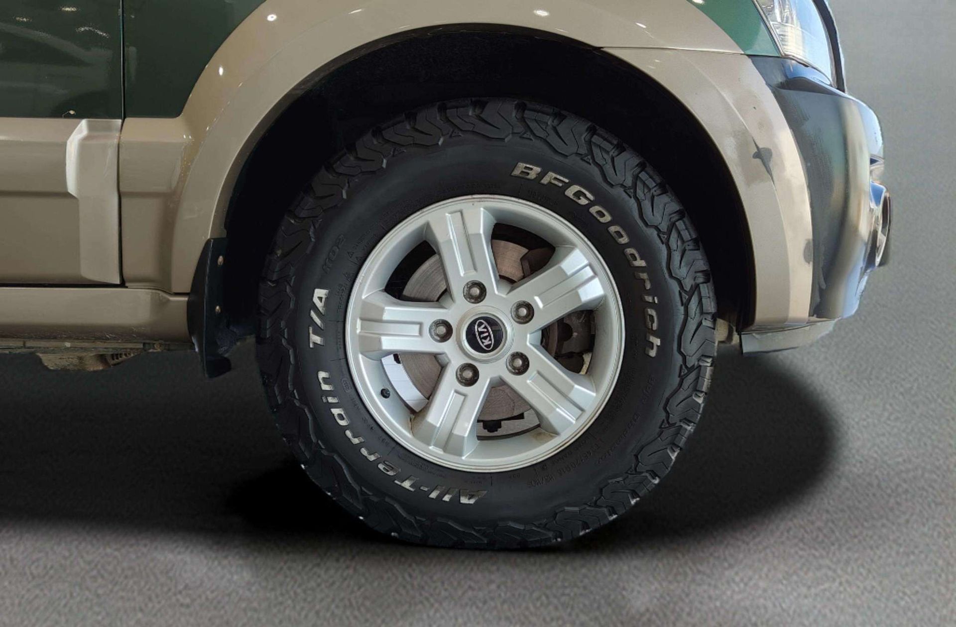 Kia Sorento 2.5 CRDi EX AWD - foto 27