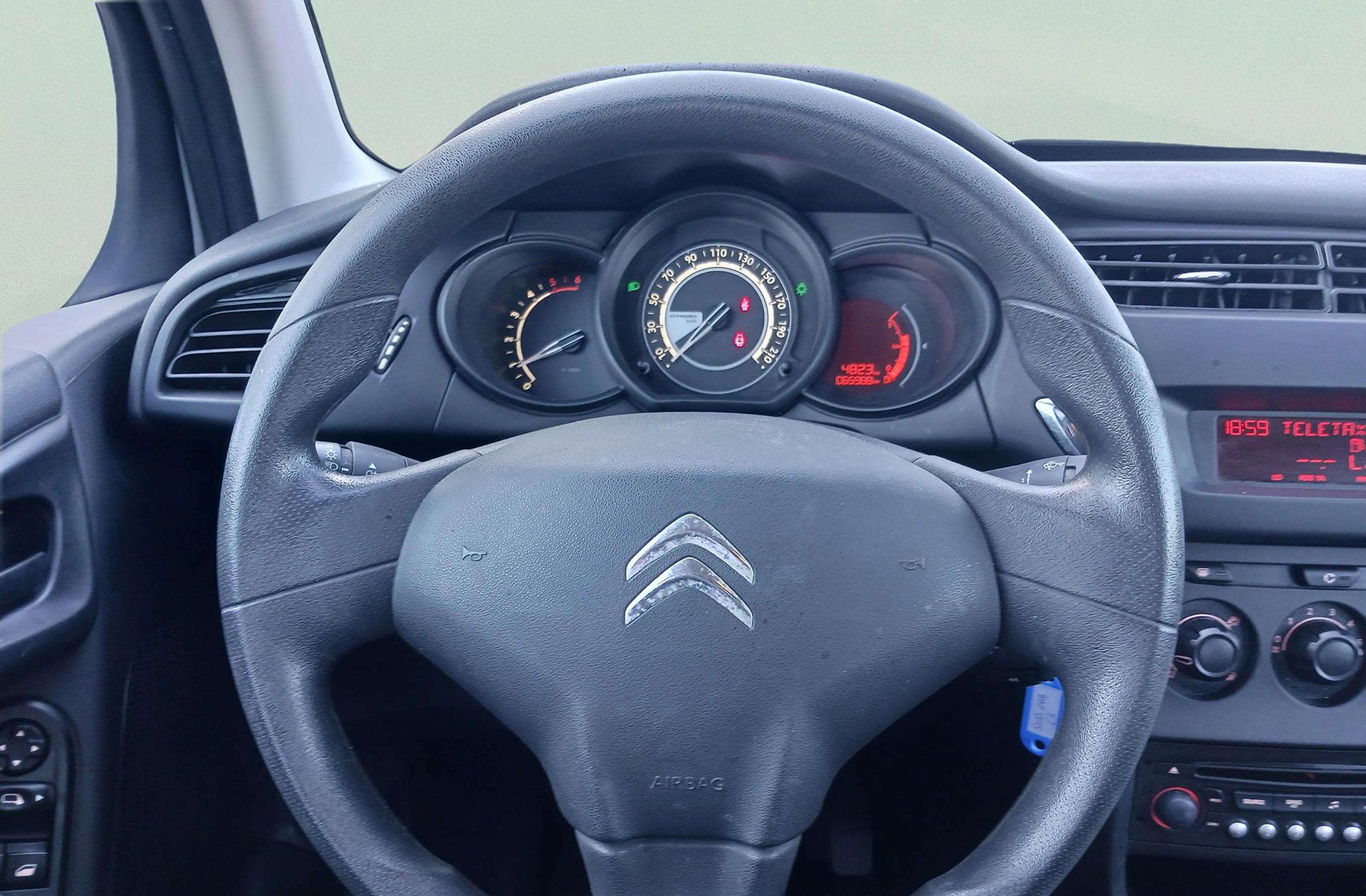 Citroën C3 HDi 70 Attraction - foto 20