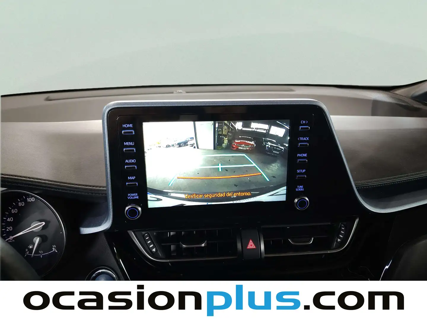 Foto Toyota C-HR Toyota C-HR 1.8 125H Advance (122 CV)