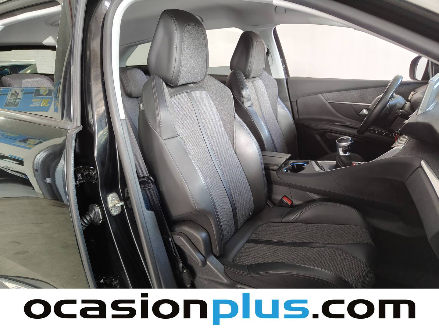 Foto Peugeot 3008 Peugeot 3008 PureTech 130 S&S Allure (130 CV)