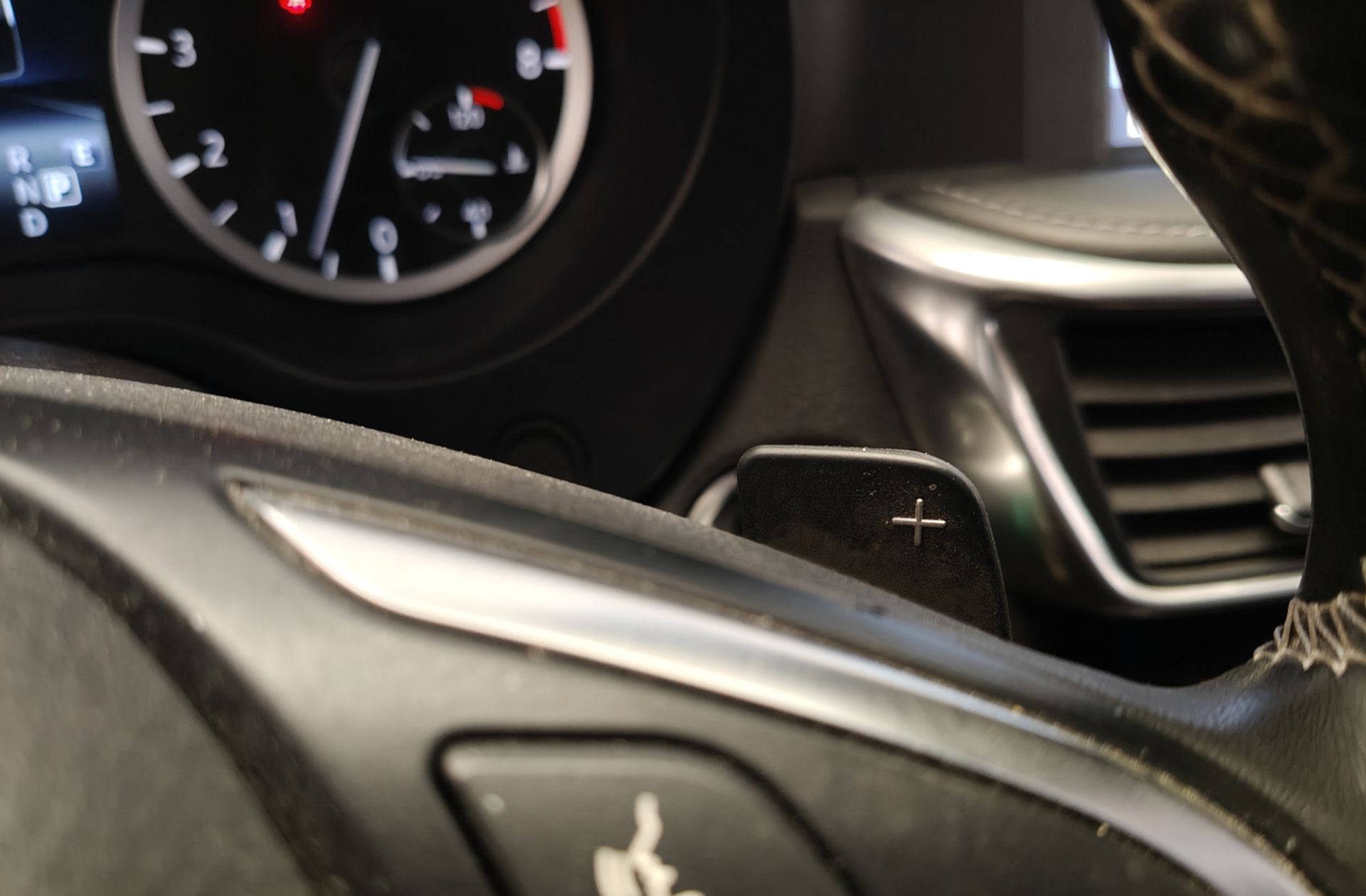 Infiniti Q30 1.6 TC Premium 7DCT - foto 31