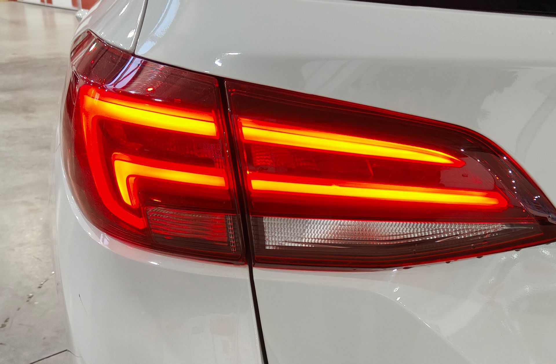 Opel Astra Sports Tourer 1.4 Turbo Dynamic - foto 15