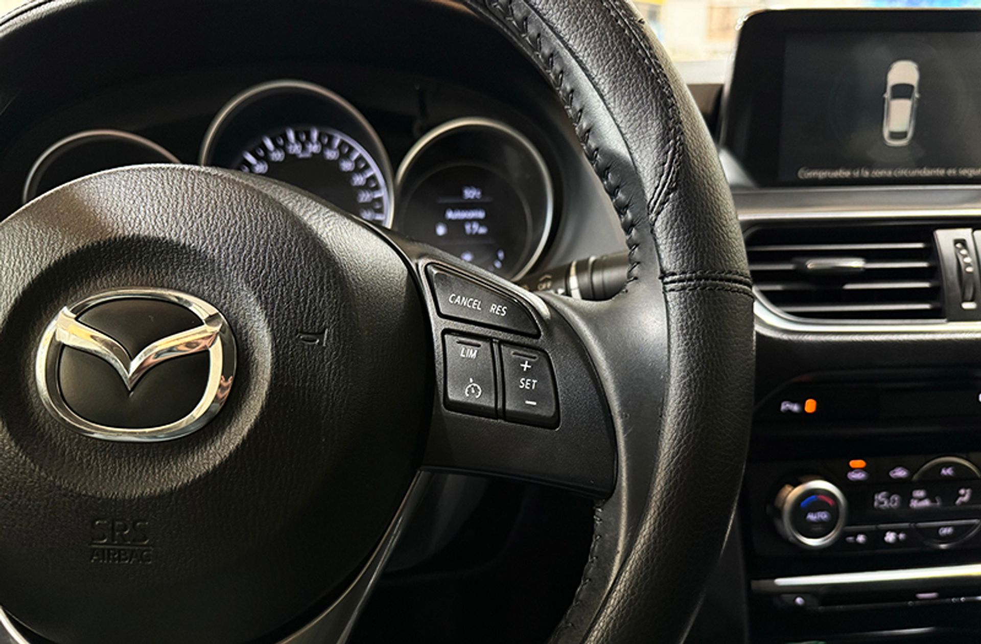 Mazda Mazda6 2.2 DE Style+ - foto 26