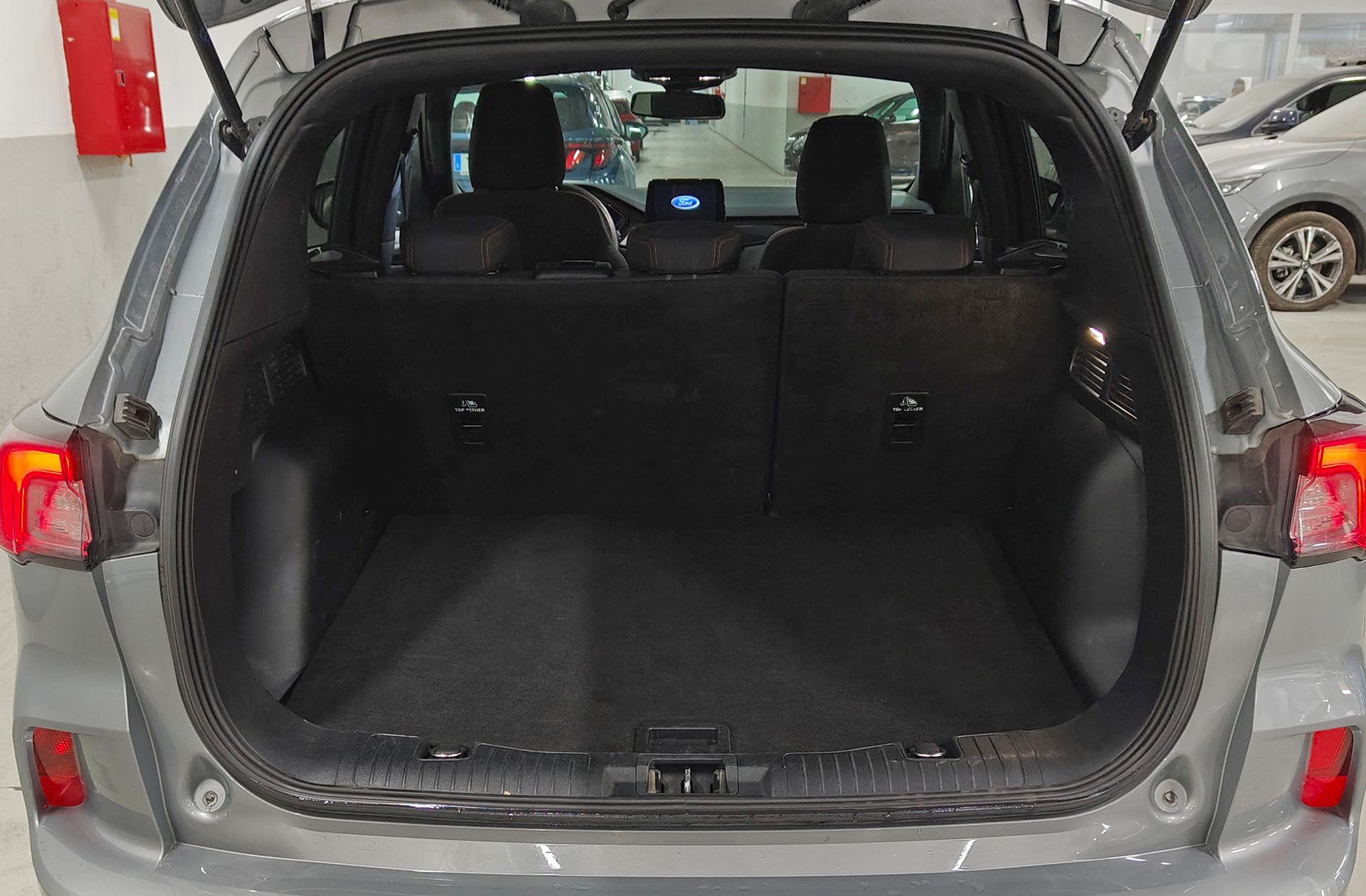 Ford Kuga 2.5 Duratec PHEV ST-Line - foto 16