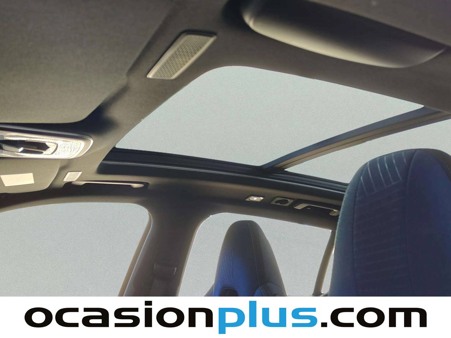 Extras y acabados del Lynk & Co 01 Lynk & Co 01 1.5 PHEV (261 CV)