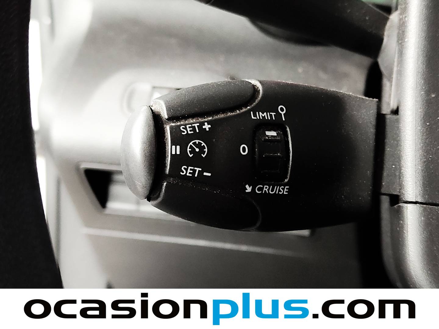 Equipamiento del Citroën Berlingo Citroen Berlingo Furgon BlueHDi 75 Talla M Control (76 CV)