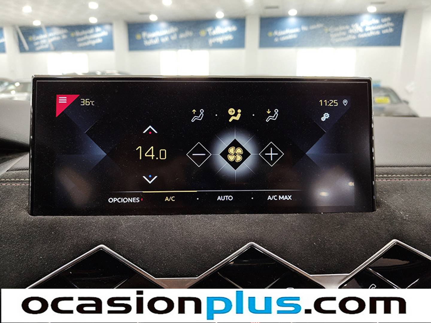 Foto DS DS 3 Crossback DS DS3 Crossback Performance Line PureTech (100 CV)