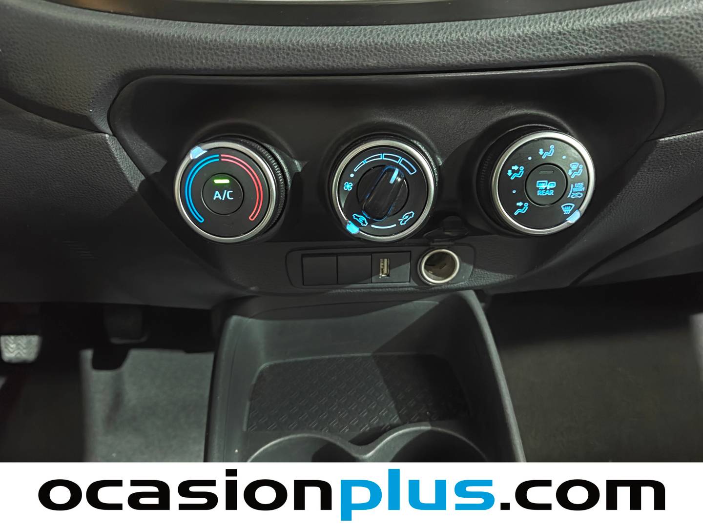 Foto Toyota Aygo X Cross Toyota Aygo X Cross 1.0 VVT-I Play (72 CV)