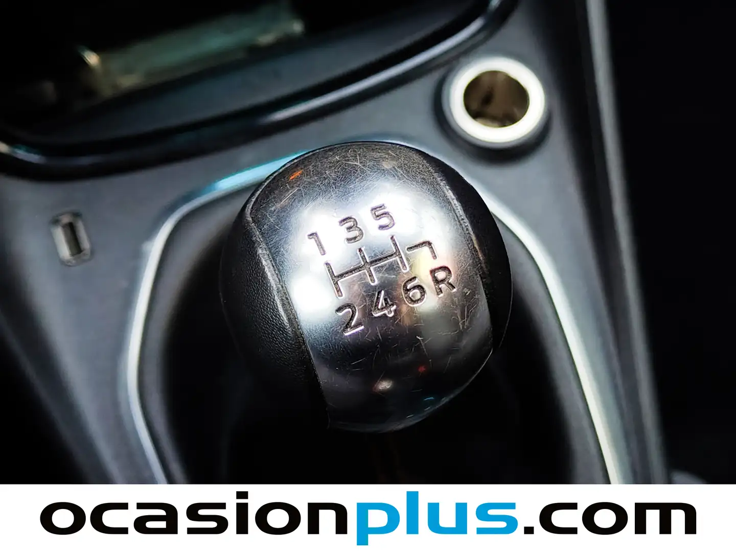 Foto Ford Puma Ford Puma 1.0 EcoBoost MHEV ST-Line  (125 CV)