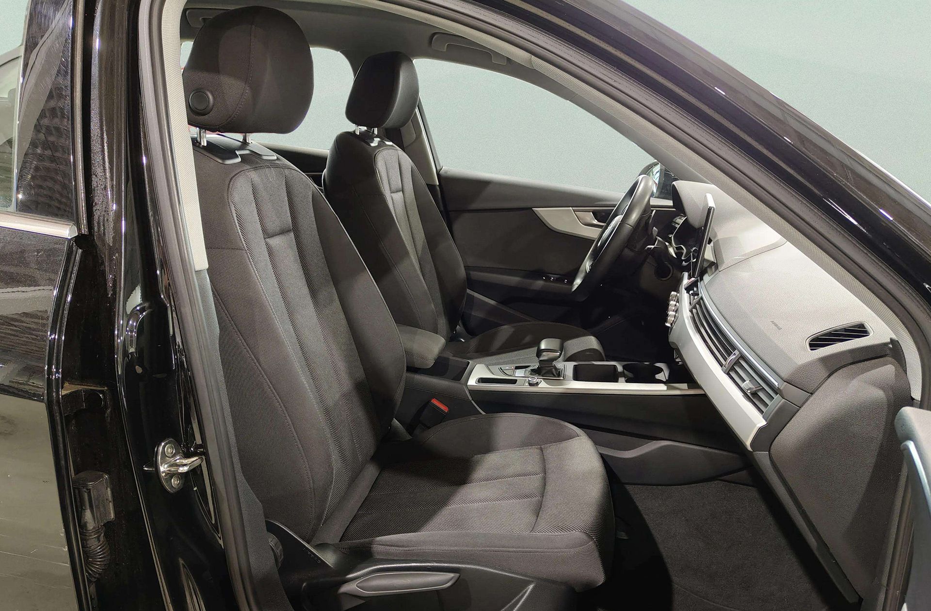 Audi A4 Avant Advanced 35 TFSI S tronic - foto 22