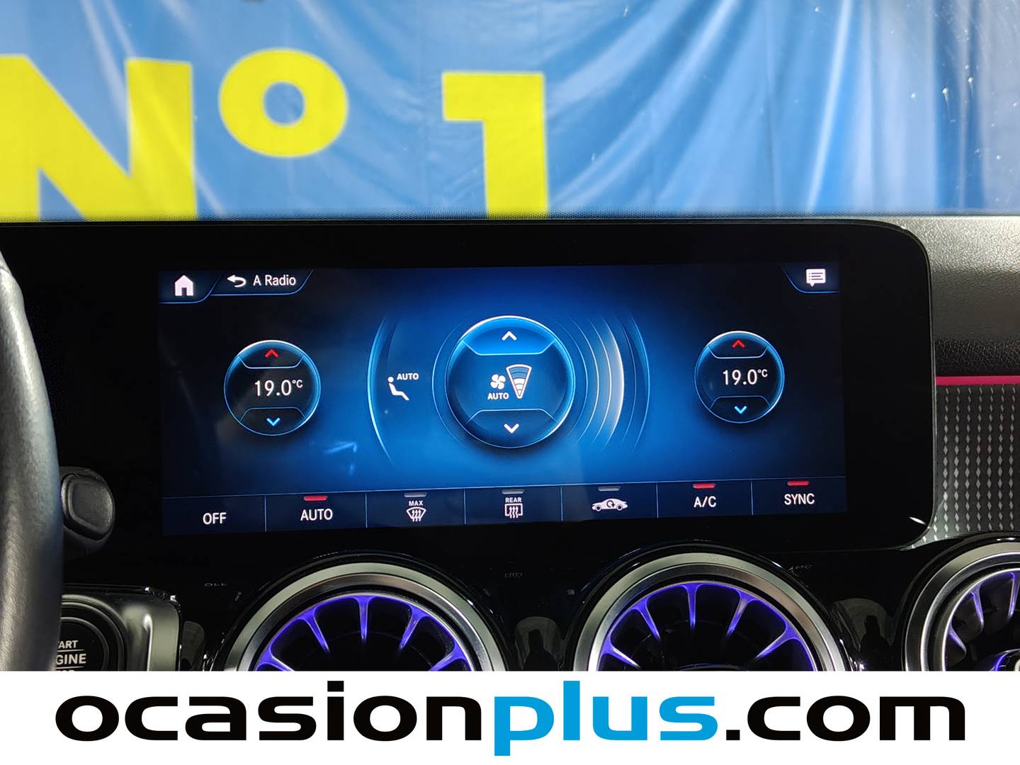 Foto Mercedes GLB Mercedes-Benz GLB 220 D 4MATIC (190 CV)