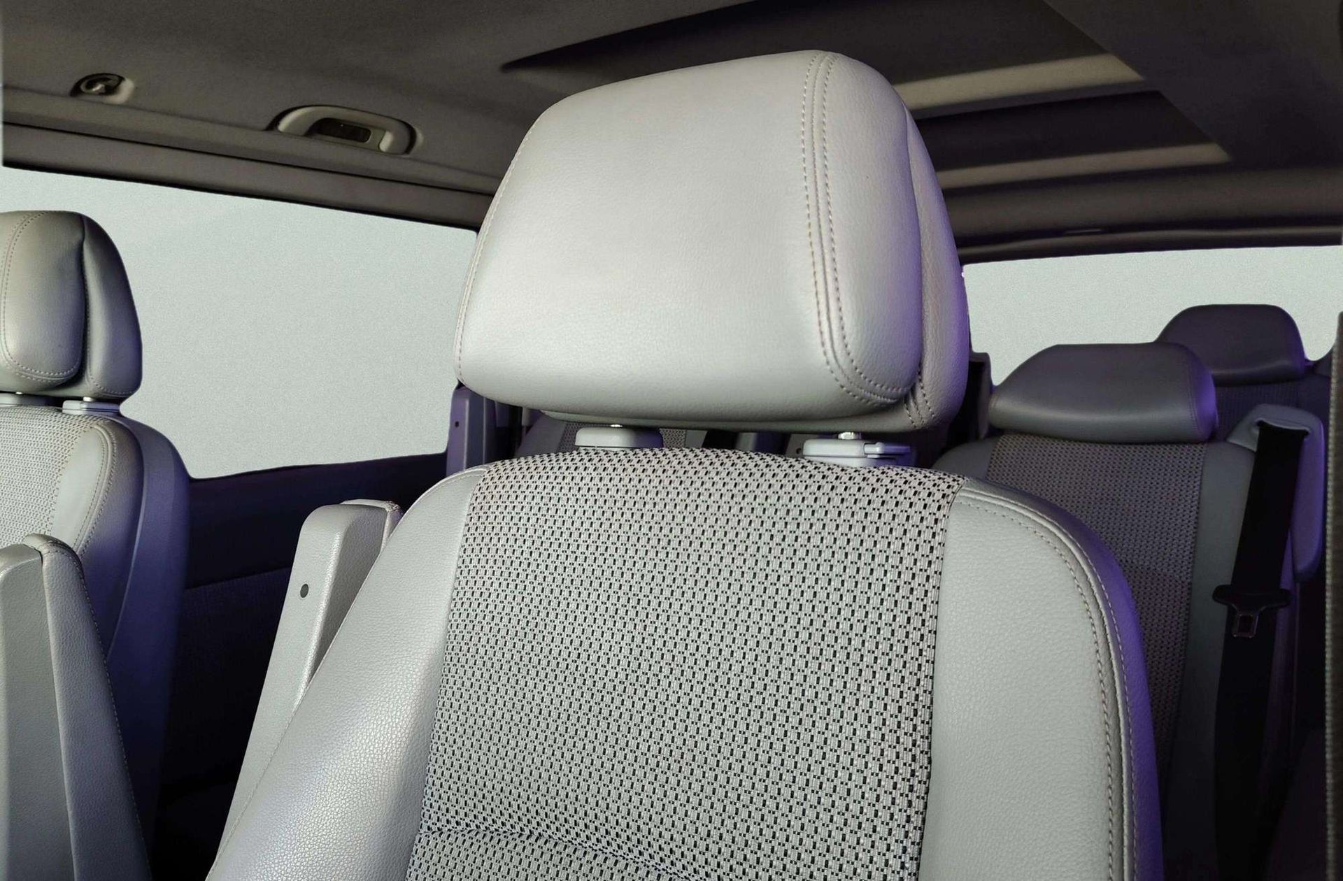 Mercedes-Benz Viano 3.0 CDI Trend Compacta 6 plazas - foto 10