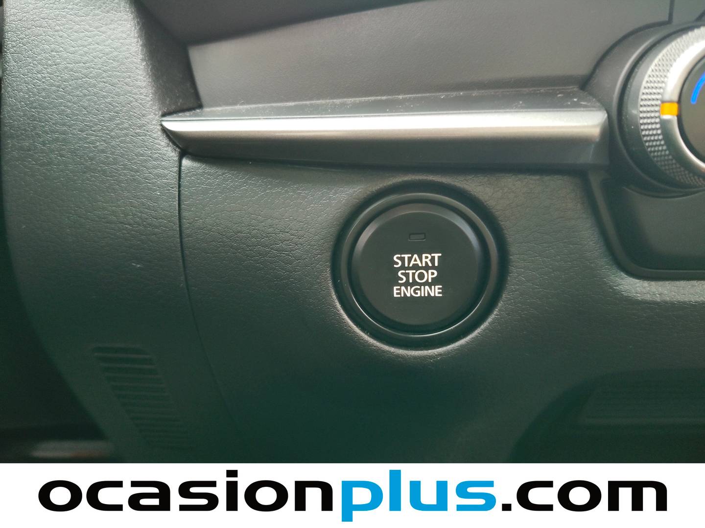 Foto Mazda CX-30 Mazda CX-30 2.5 e-Skyactive G MHEV Prime-Line AT (140 CV)