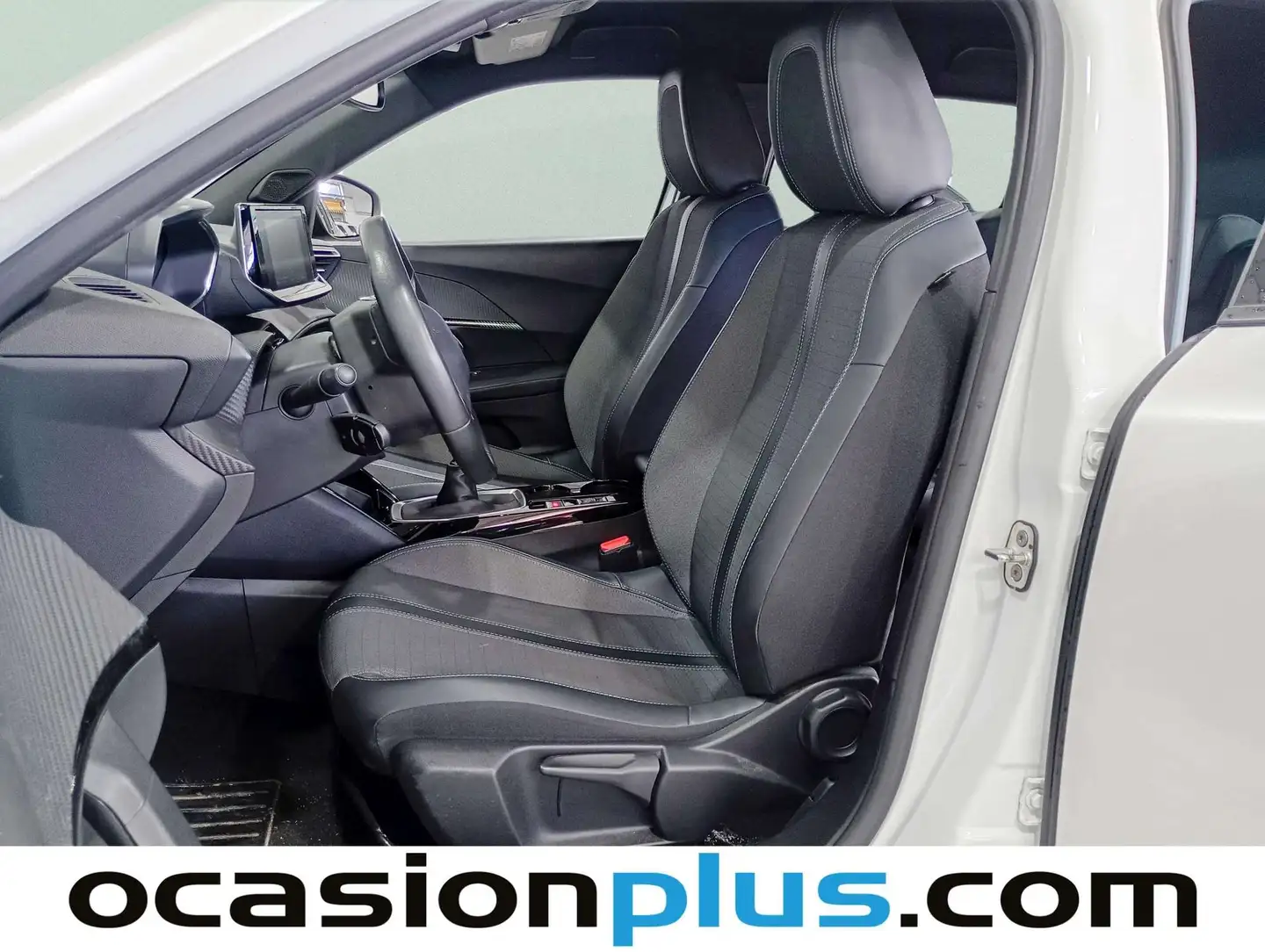 Foto Peugeot 2008 Peugeot 2008 PureTech 100 S&S Allure (100 CV)