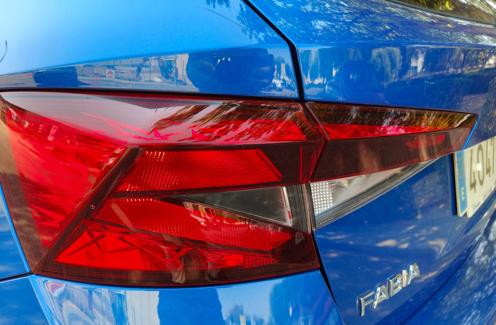 Škoda Fabia 1.0 TSI Ambition - foto 14