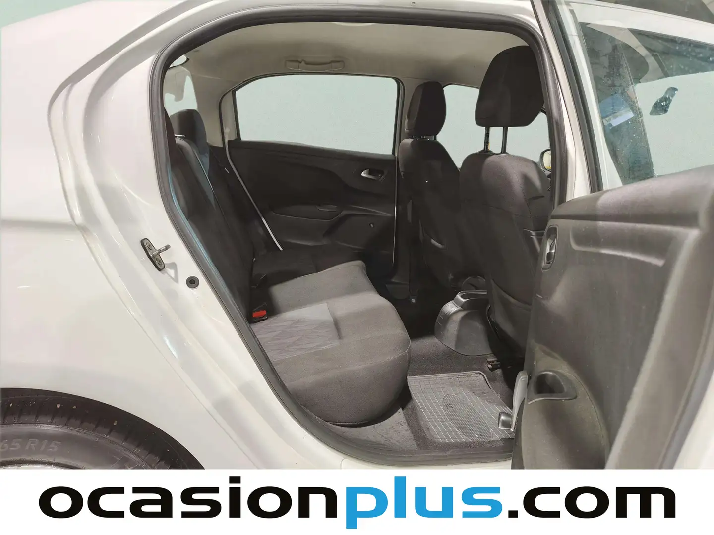 Foto Citroën C-Elysée Citroen C-Elysee 1.6 VTi Seduction (115 CV)