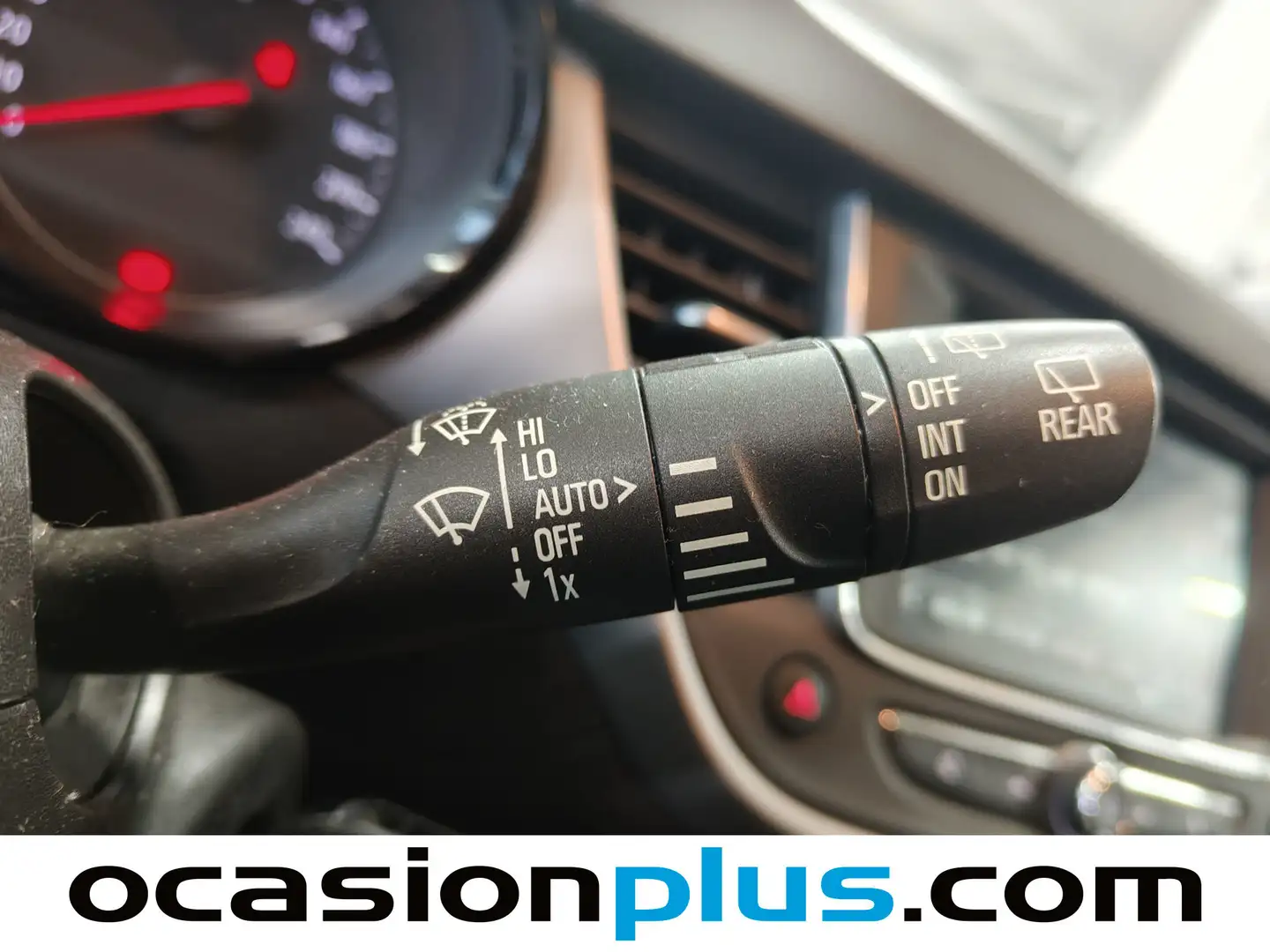 Foto Opel Crossland X Opel Crossland X 1.2 Turbo S&S ecoTEC Selective  (110 CV)