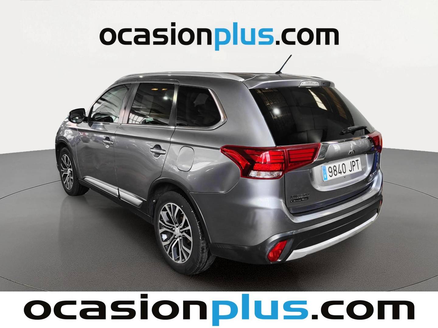 Foto trasera Mitsubishi Outlander Mitsubishi Outlander 200 MPI Motion 2WD CVT (150 CV) izquierda
