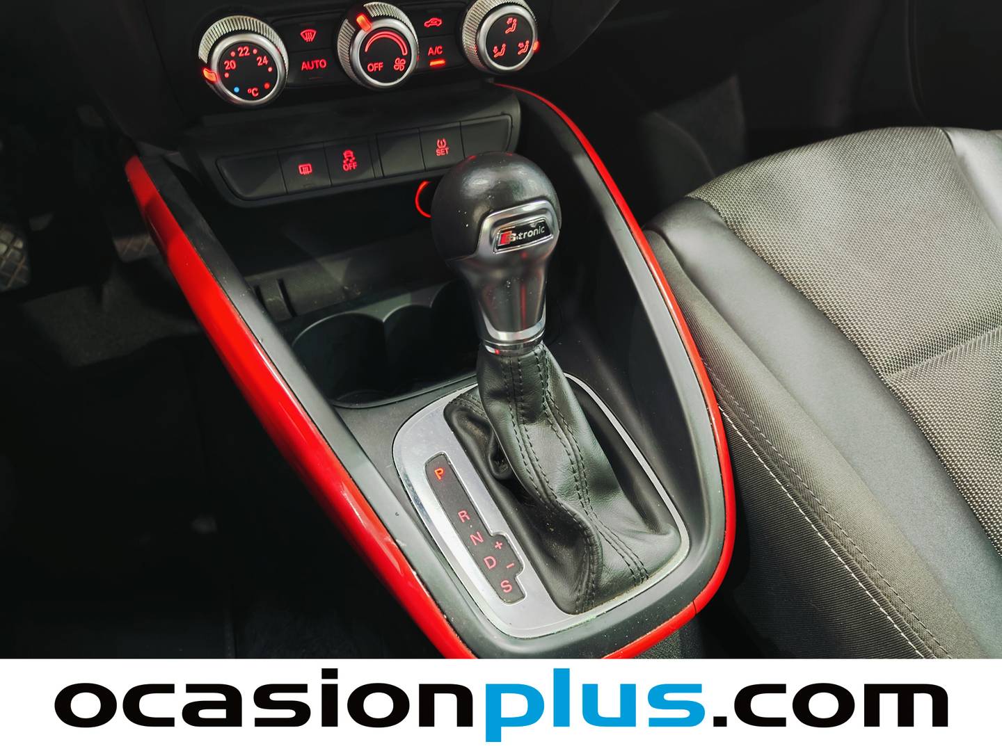 Audi A1 Audi A1 Ambition 1.6 TDI (90 CV) S tronic de segunda mano