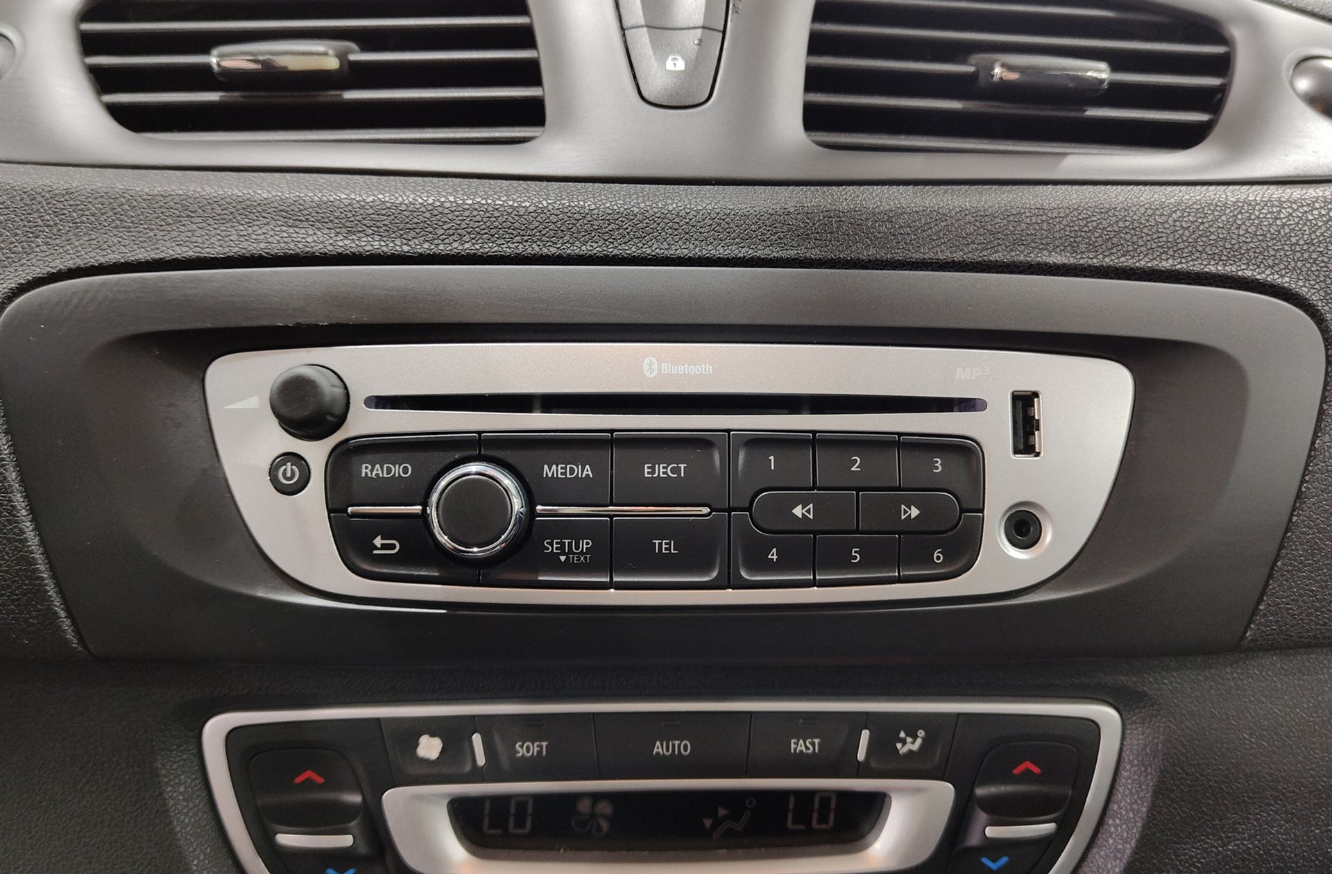 Renault Grand Scénic Limited Energy dCi 7 plazas - foto 31