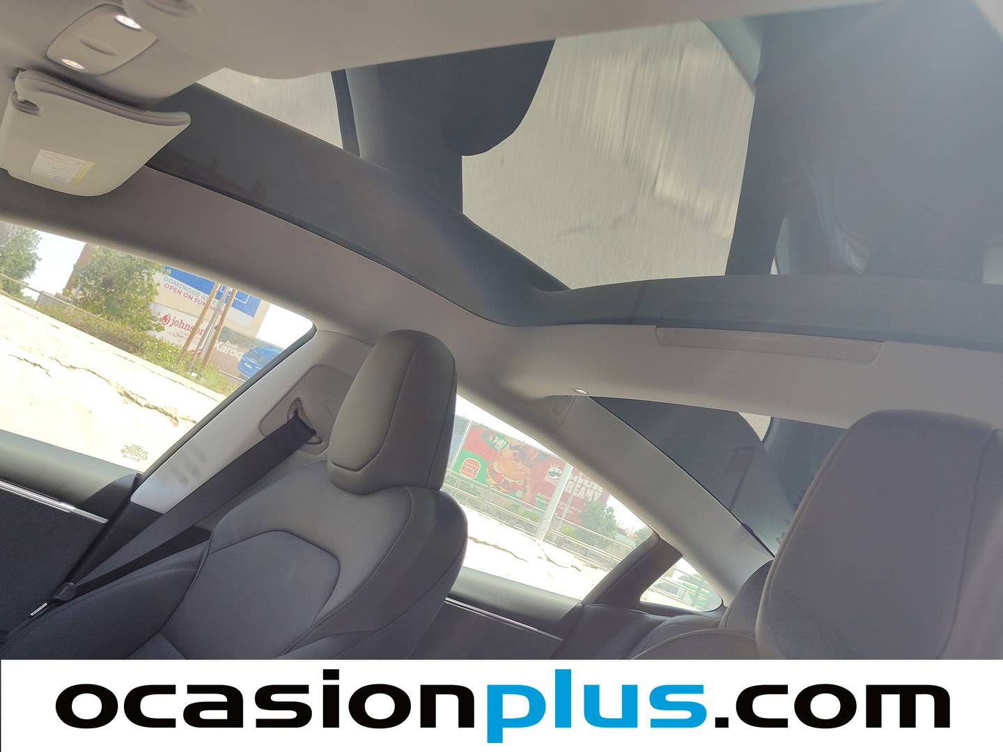 Equipamiento del Tesla Model 3 Tesla Model 3 RWD (283 CV)
