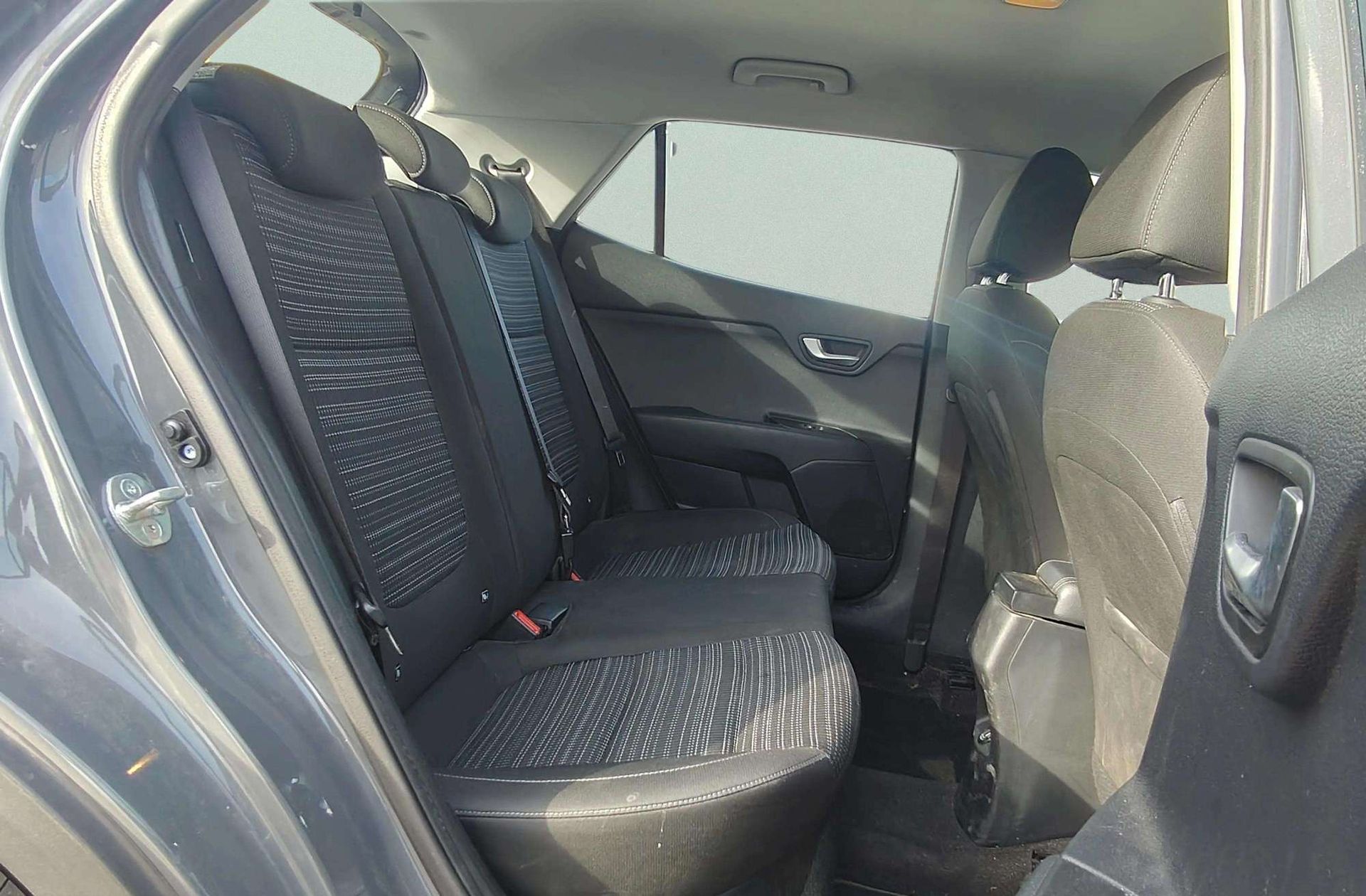 Kia Stonic 1.2 DPi Drive - foto 16