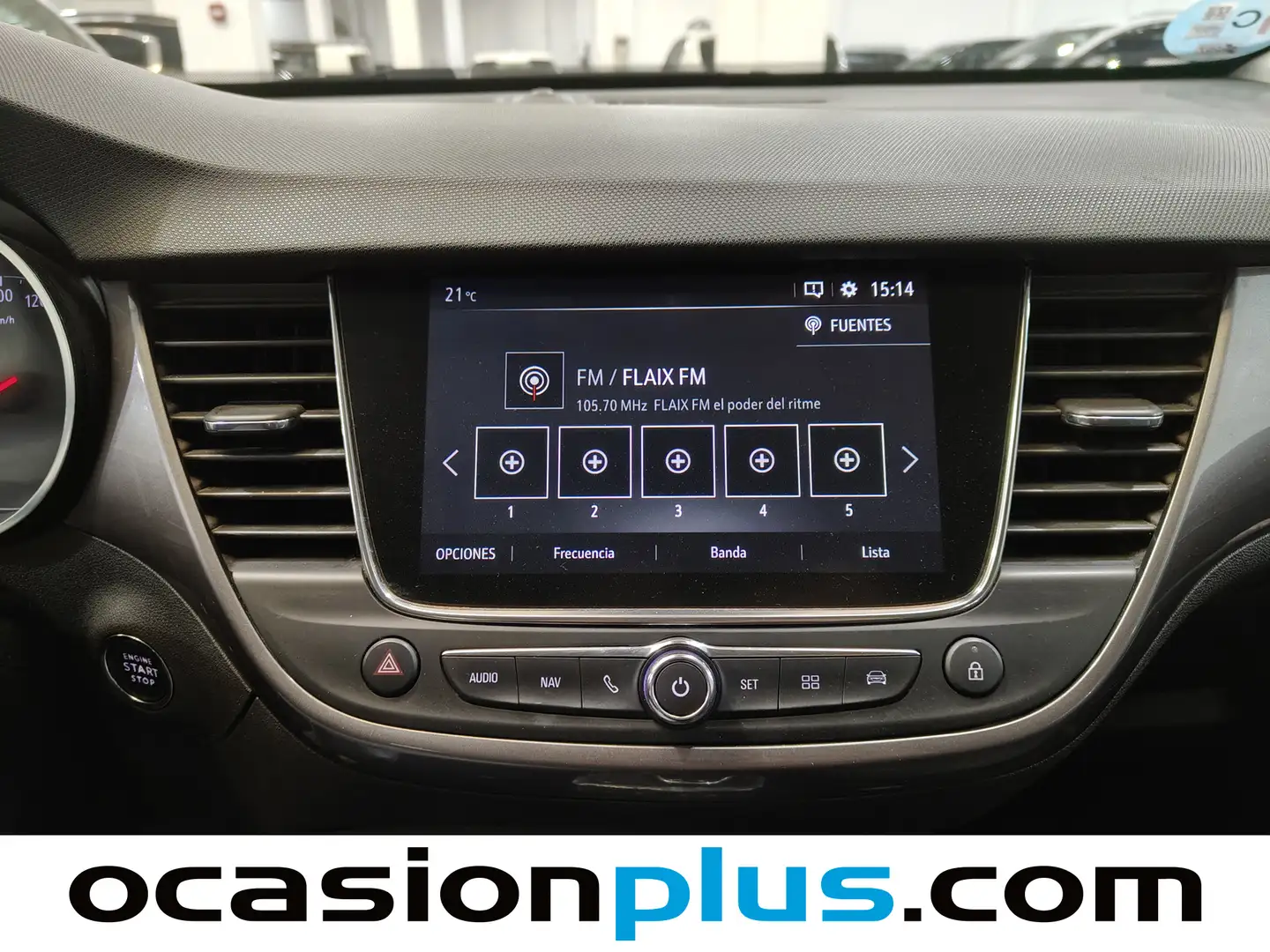 Foto Opel Crossland X Opel Crossland X 1.2 Turbo S&S Innovation Auto (130 CV)