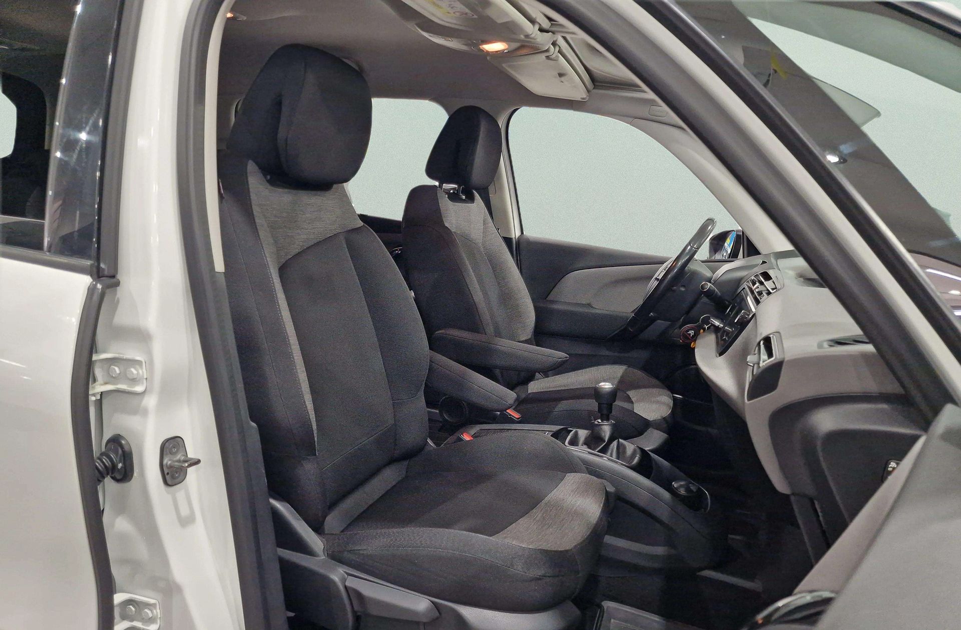 Citroën C4 Grand Picasso BlueHDi 120 Feel 7 plazas - foto 21