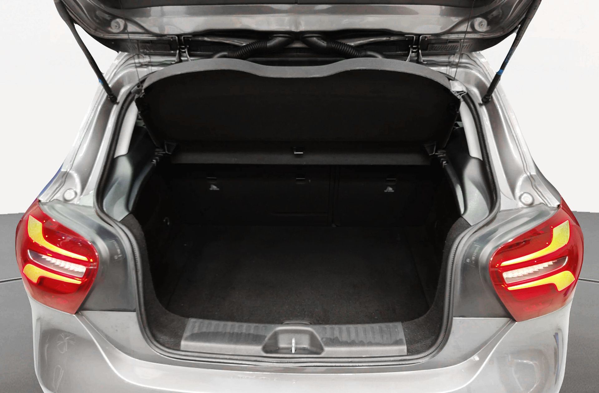 Mercedes-Benz Clase A 200 d - foto 13