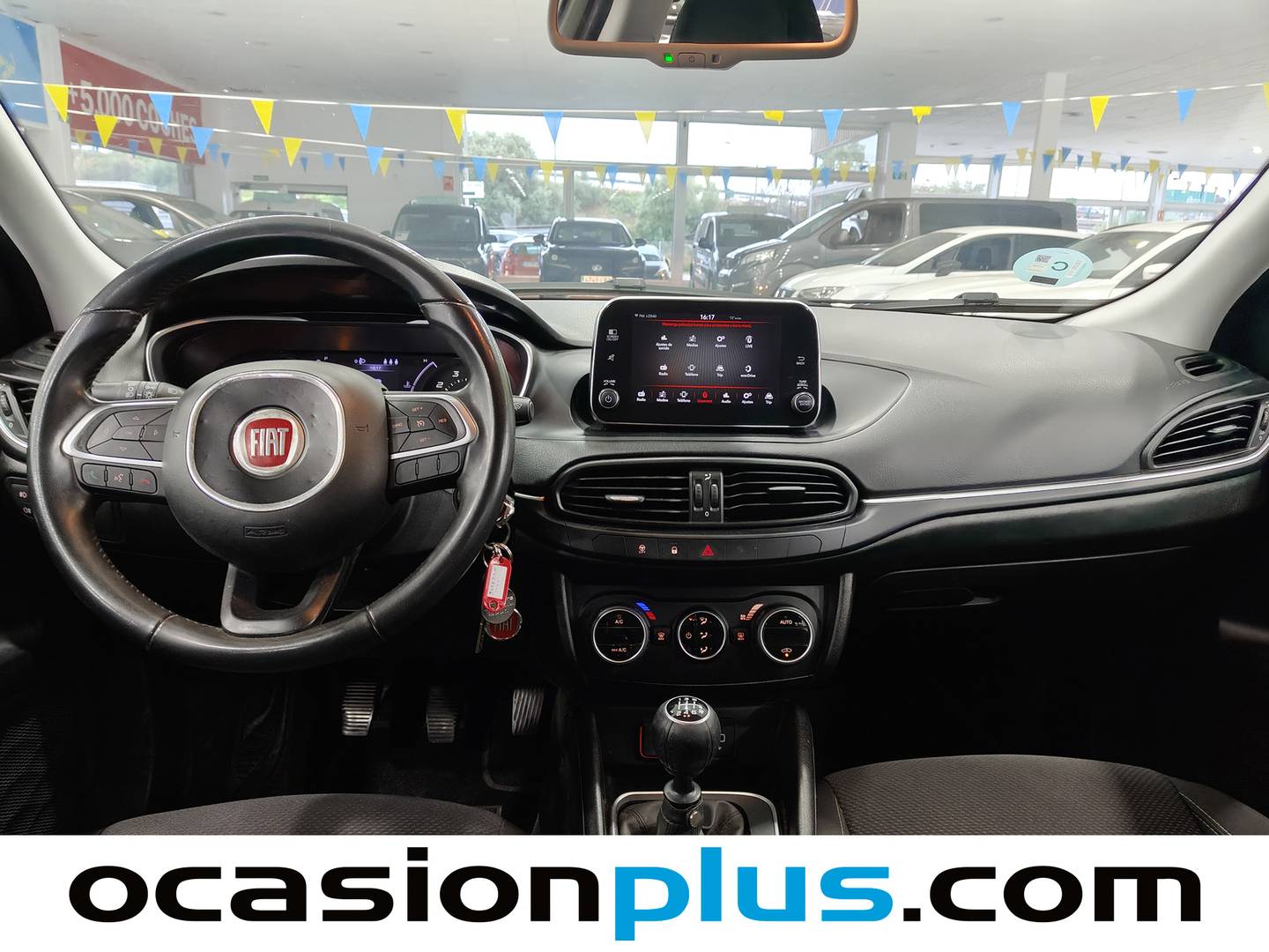 Extras y acabados del Fiat Tipo Fiat Tipo 1.4 Lounge (95 CV)
