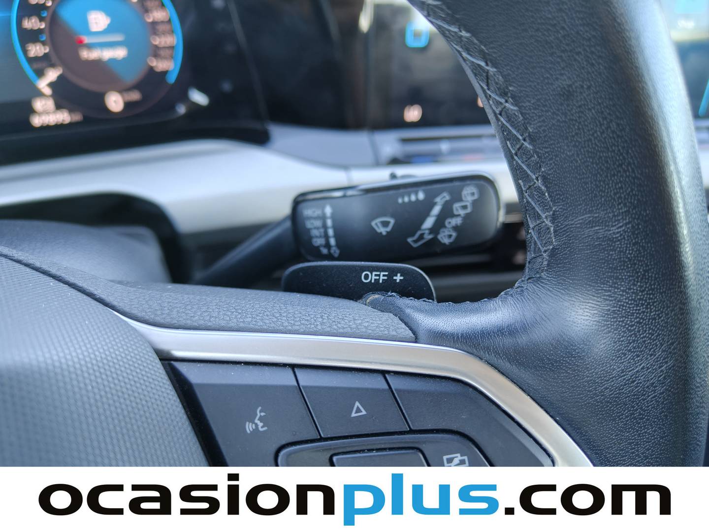 Foto Volkswagen Golf Volkswagen Golf Life 1.0 eTSI  (110 CV) DSG