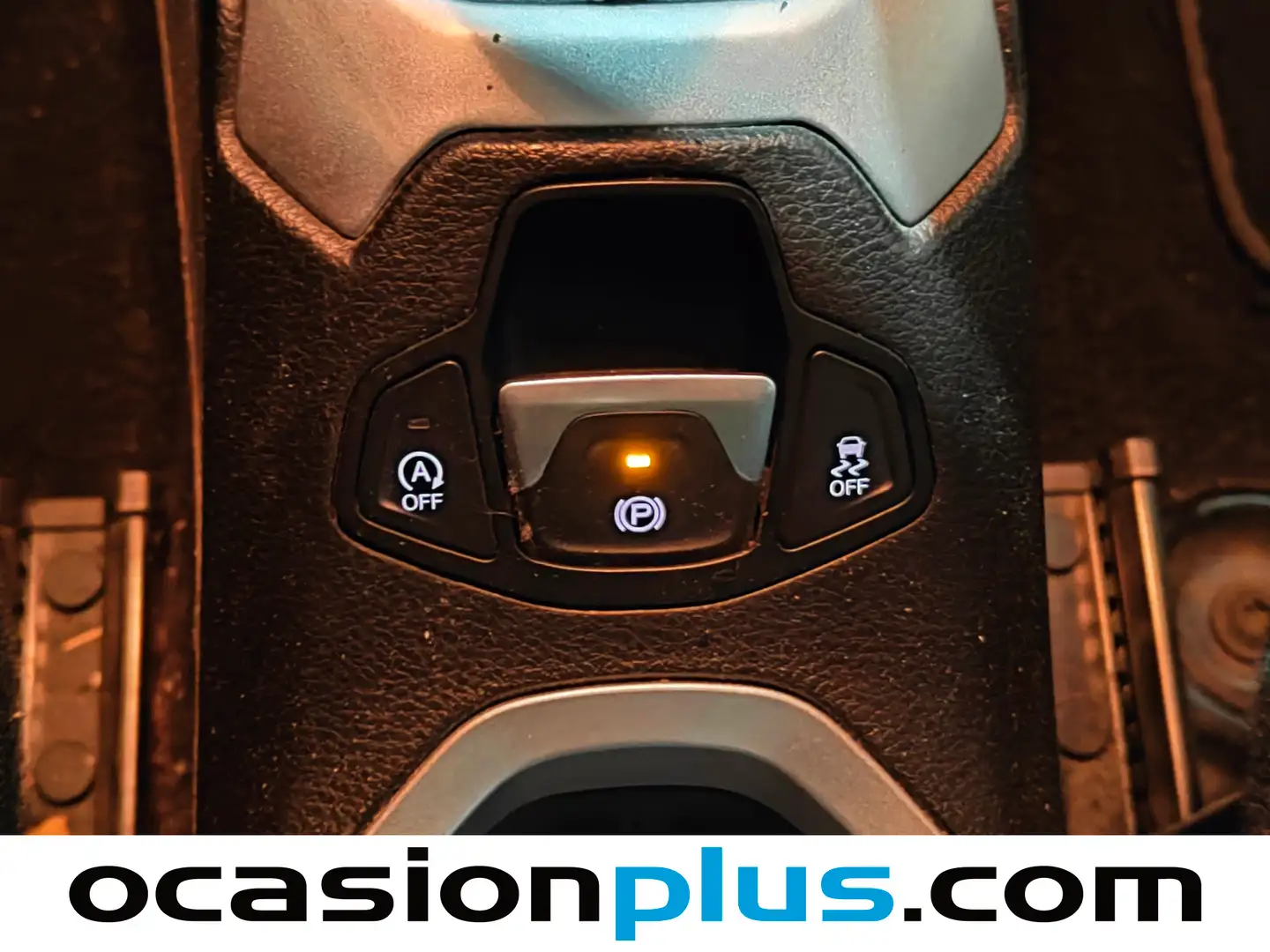 Foto Jeep Renegade Jeep Renegade 1.6 E-TORQ Sport FWD E6 (110 CV)