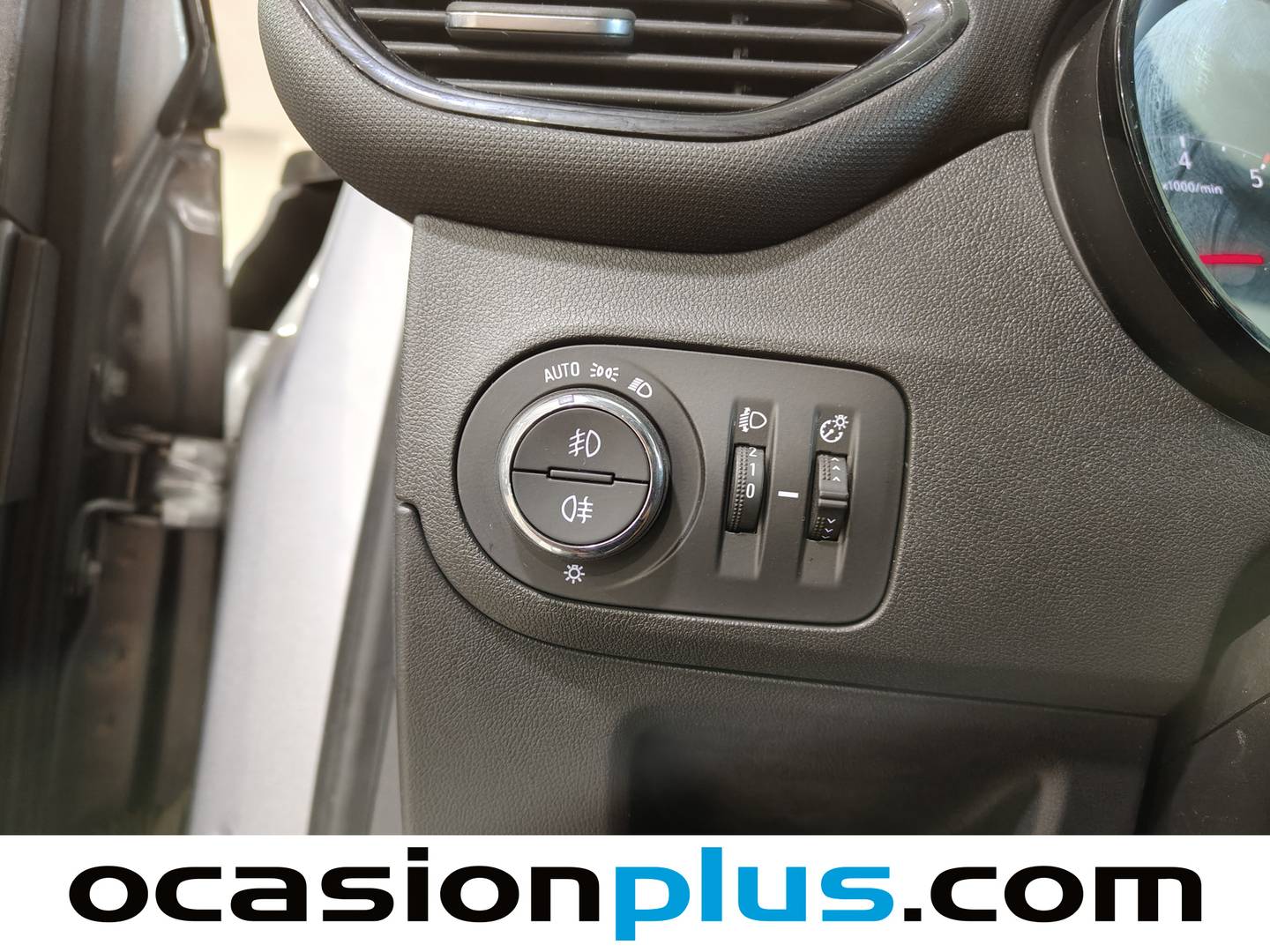 Opel Crossland X Opel Crossland X 1.5 D S&S Design Line 120 Aniversario (102 CV) 102cv