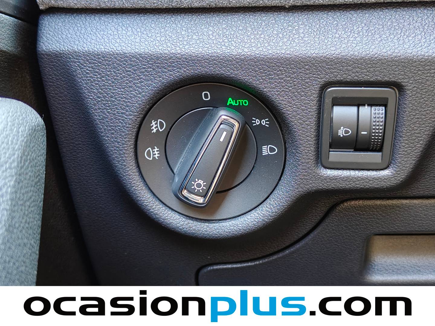 Skoda Kamiq Skoda Kamiq 1.0 TSI Selection (115 CV) de ocasión