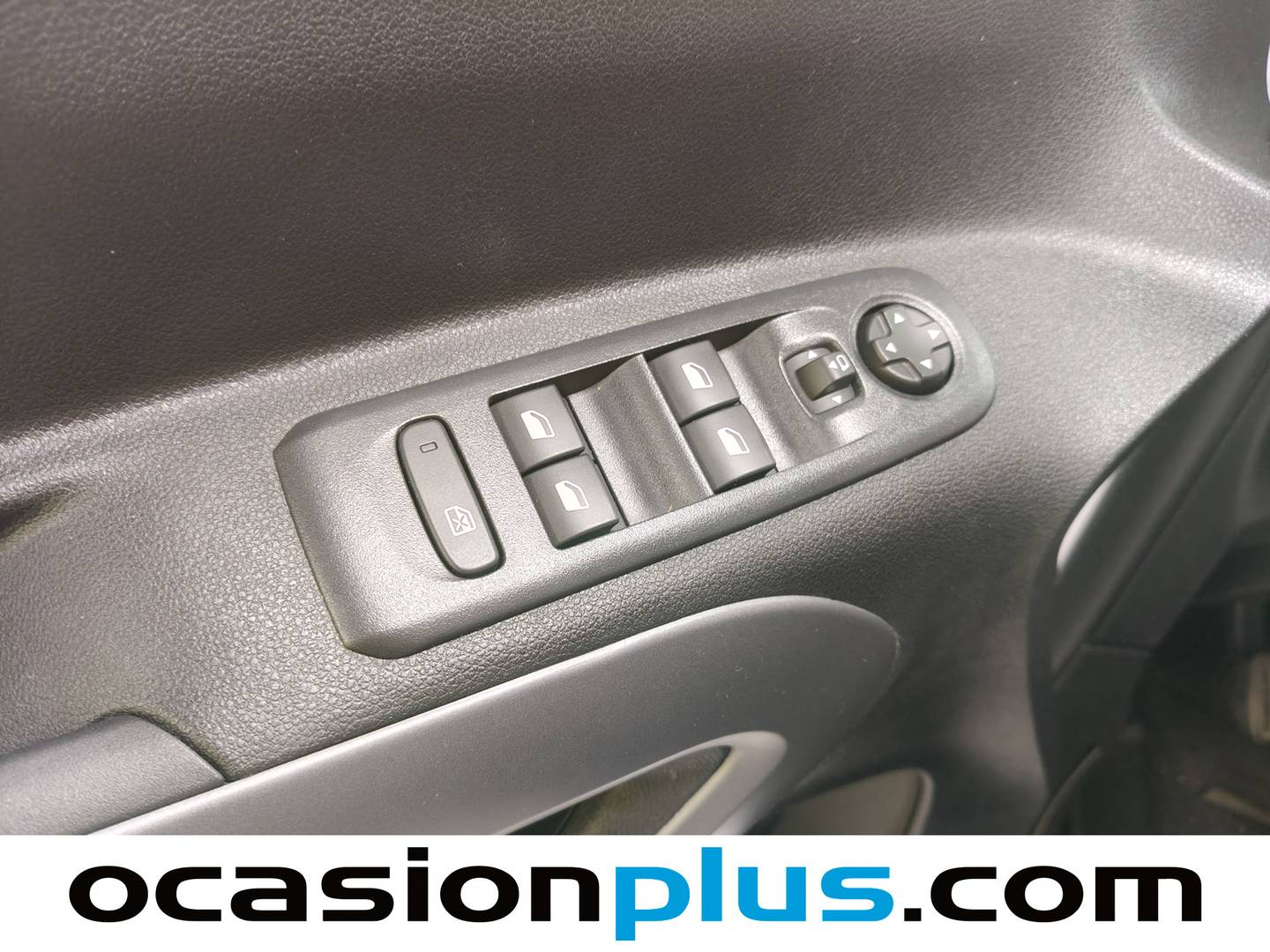 Fiat Doblò Fiat Dobló Combi 1.5 Diesel Talla M (102 CV) de ocasión