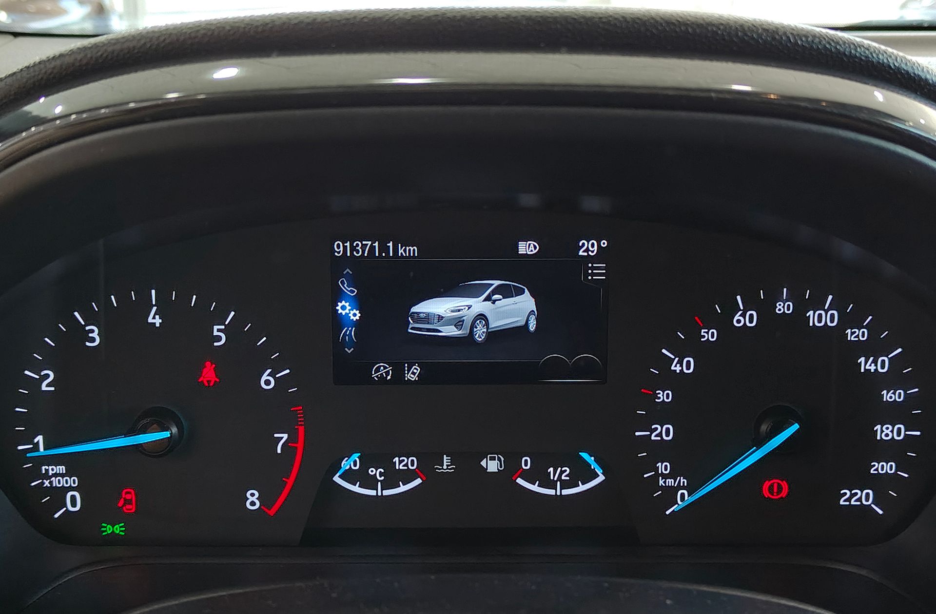 Ford Fiesta 1.0 EcoBoost MHEV ST-Line - foto 28