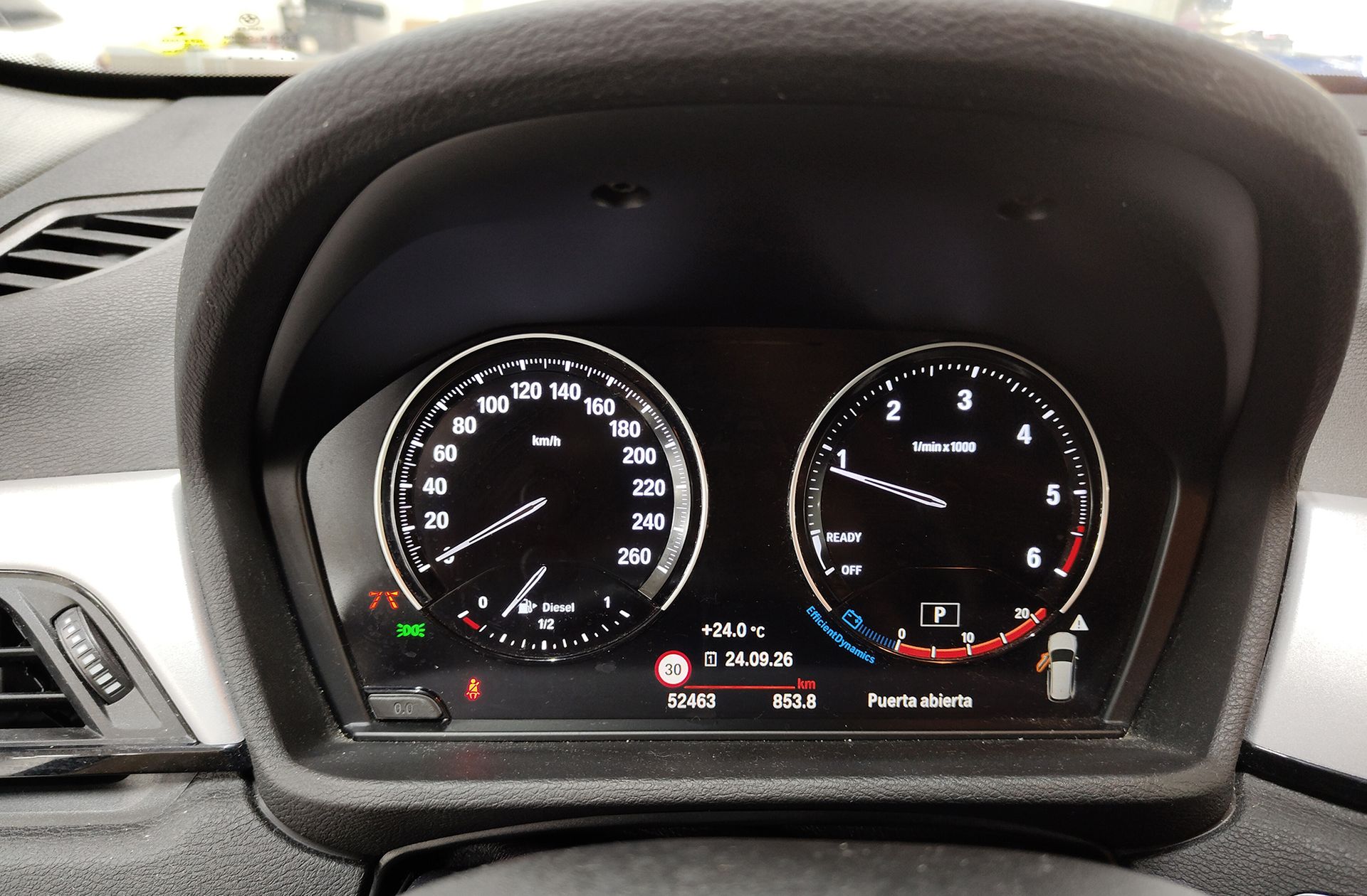 BMW X1 sDrive18d - foto 21