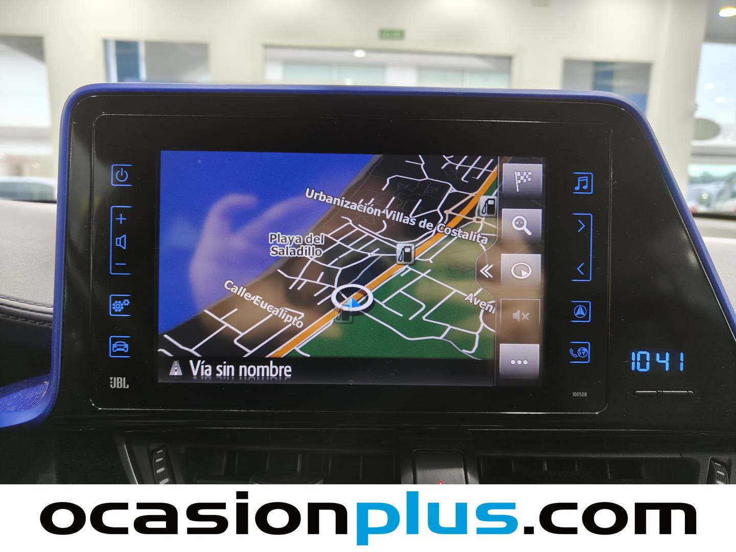 Foto Toyota C-HR Toyota C-HR 1.8 125H Dynamic Plus 90 kW (122 CV)