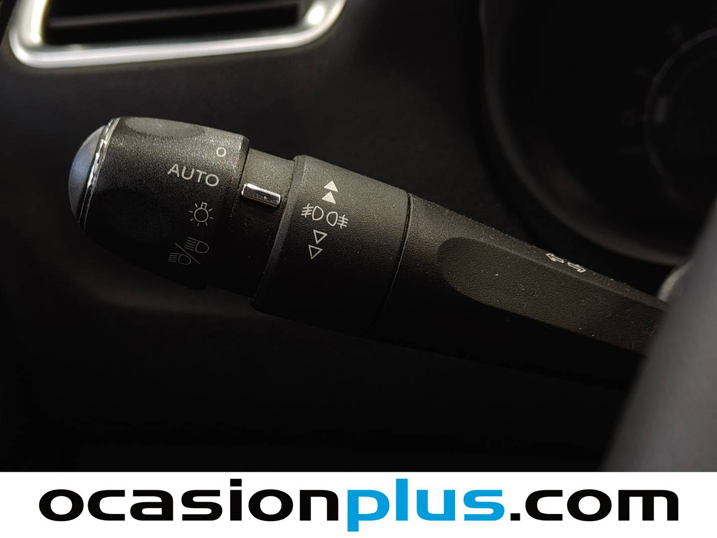 Extras y acabados del Citroën C4 Citroën C4 PureTech 110 Feel (110 CV)