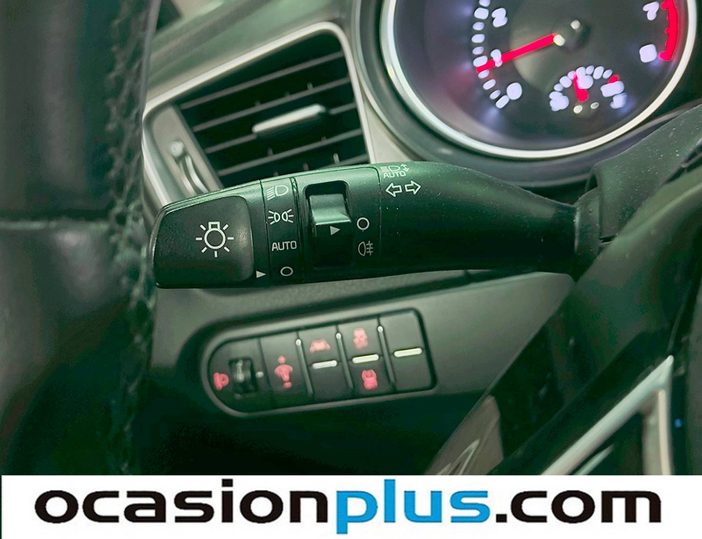 Foto KIA Ceed Kia Ceed 1.0 T-GDi Concept (120 CV)