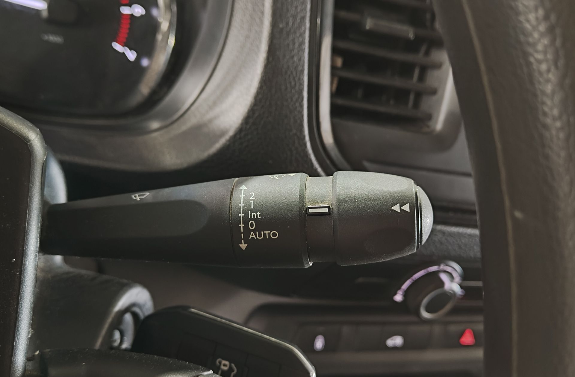 Fiat Scudo Furgon 2.0 BlueHDi L3 Business - foto 19