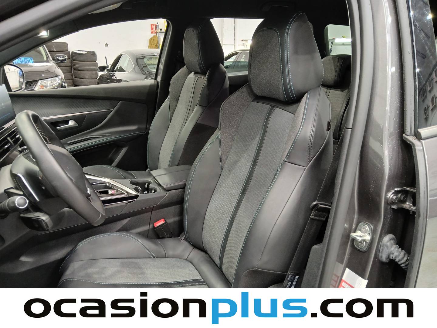 Foto Peugeot 5008 Peugeot 5008 BlueHDI 130 S&S Allure Pack EAT8 (130 CV) 7 Plazas