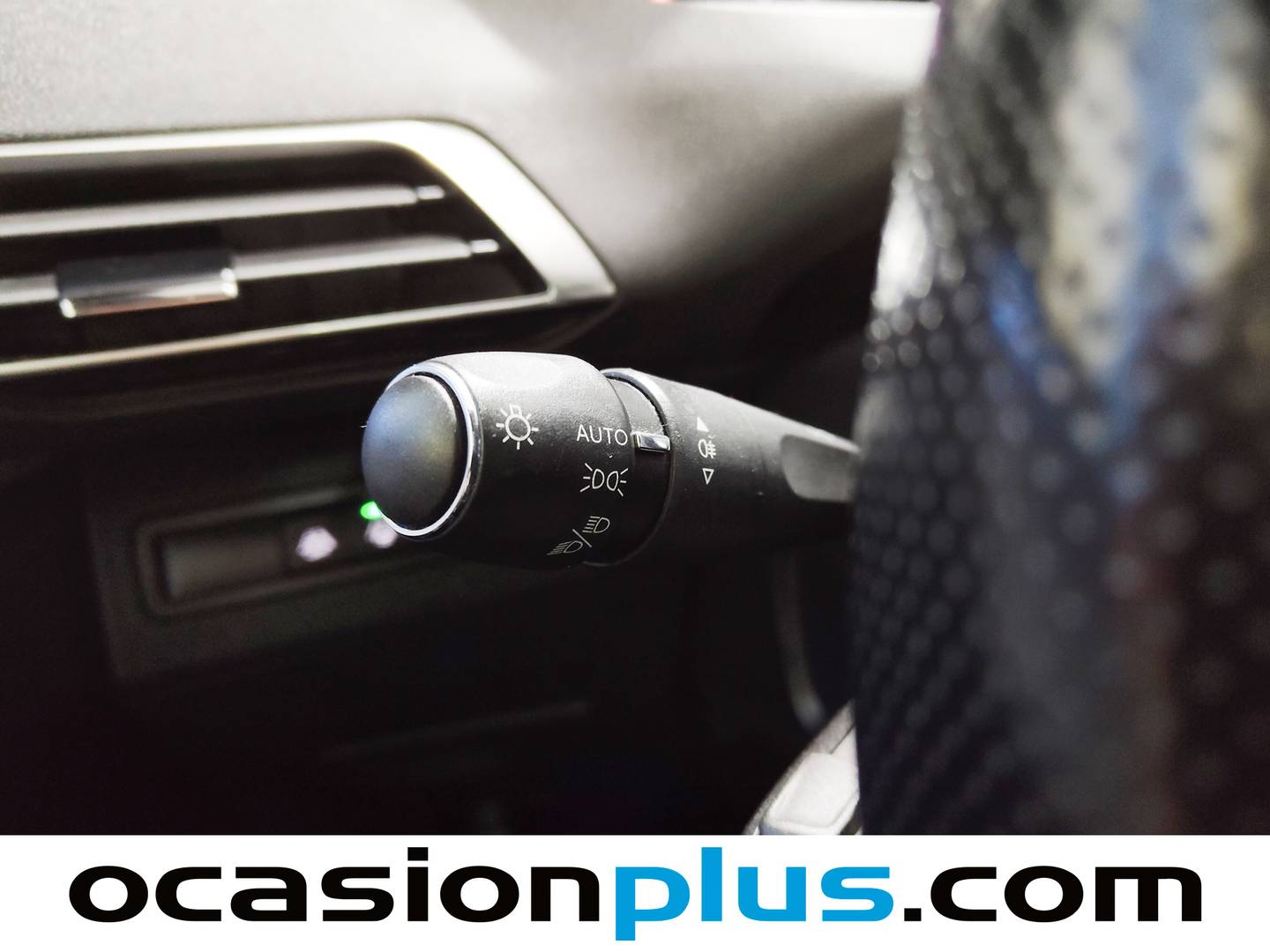 Foto Peugeot 3008 Peugeot 3008 PureTech 130 S&S GT EAT8 (130 CV)