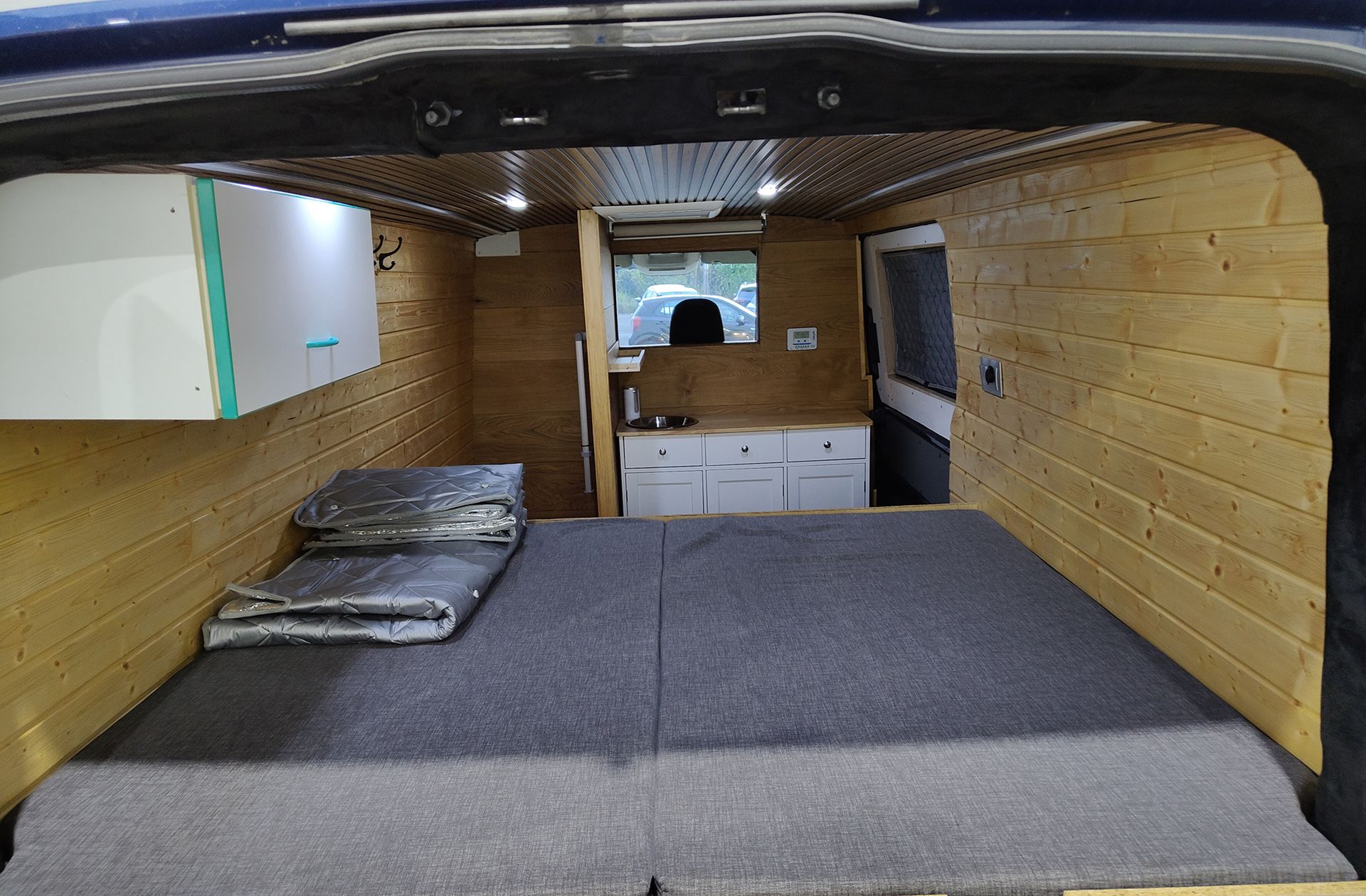 Volkswagen Crafter 30 Furgón Batalla Media TN 2.0 TDI 3 plazas - foto 8