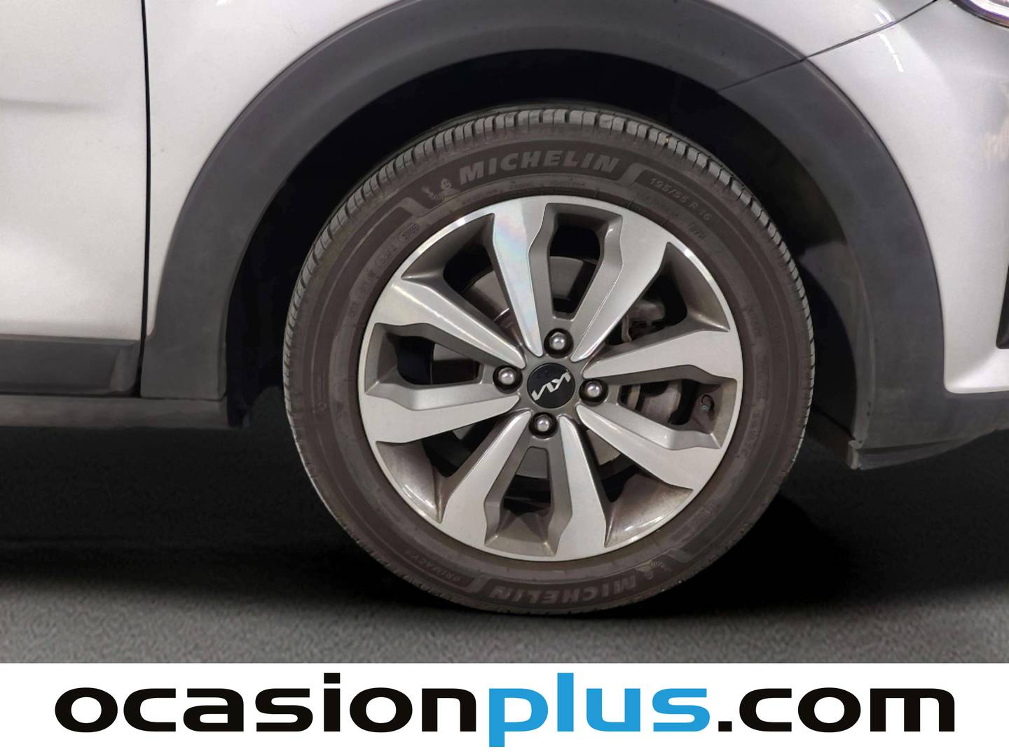 KIA Stonic KIA Stonic 1.0 T-GDi MHEV Drive iMT (100 CV) seminuevo