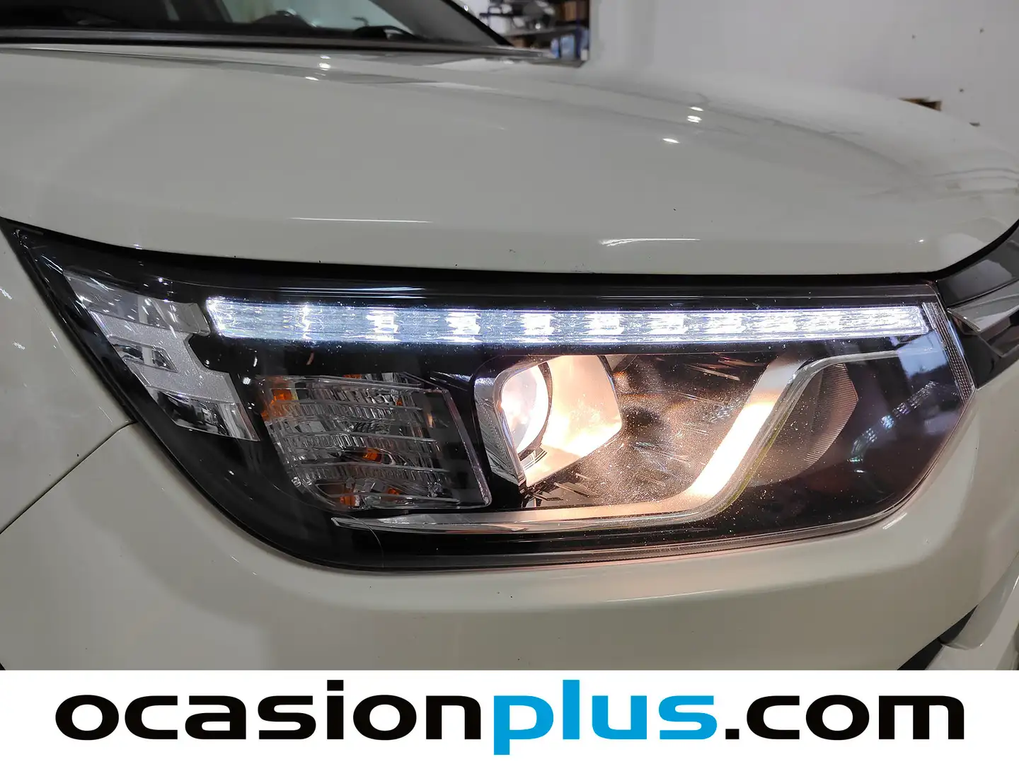 Foto SsangYong Tivoli Grand Ssangyong Tivoli Grand G15T Limited Auto (163 CV)