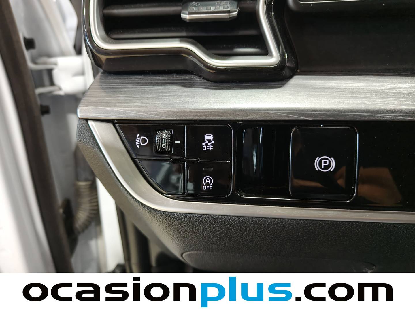 Foto KIA Sportage Kia Sportage 1.6 CRDi MHEV Business 4x2 (136 CV)